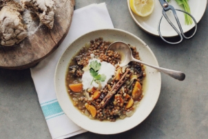Fragrant Moroccan Vegan Lentil Soup // Recipe by Renee Naturally (Naturopath and Nutritionist) 