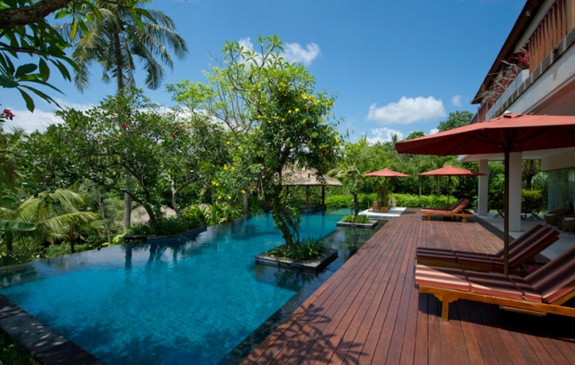 East Residence Bali, Renee Naturally
