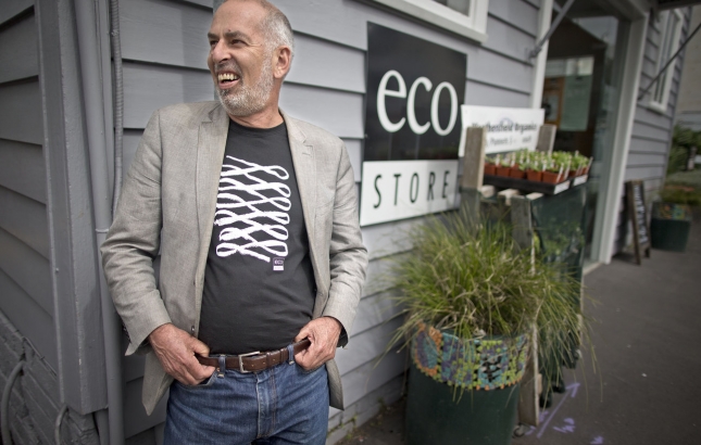 Wellness Influencer Interview: Malcolm Rands // Renee Naturally